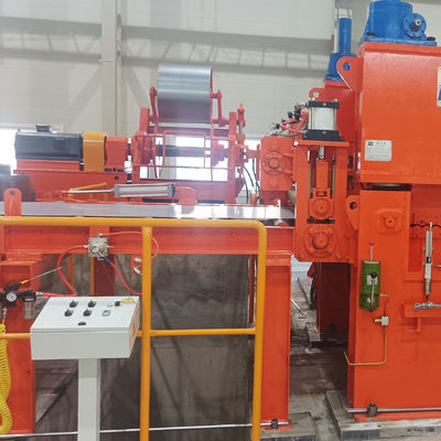 20-40 m/min Ταχύτητα κοπής 1550 mm Ψυχρό κύλιση Flying Shear για 0,25 mm-2,3 mm Metal Coil Slitting