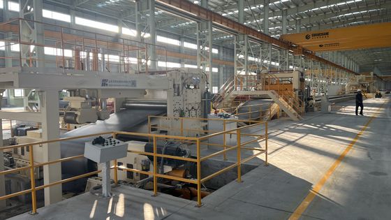 Ατσαλένιο Coil Uncoiler και κόψτε στο μήκος γραμμή υψηλή παραγωγικότητα Custom χρώμα